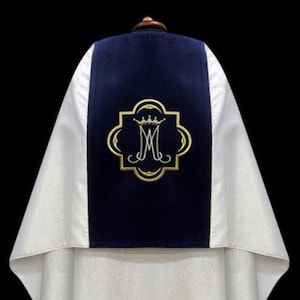 White Marian humeral veil