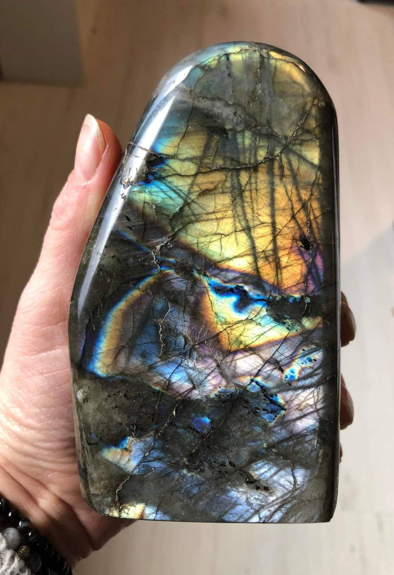 Bloc de Labradorite Reflets Violets 987 Grammes