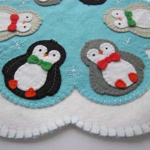 PDF PATTERN: Penguin Penny Rug Wool Applique sewing tutorial felt candle mat pattern DIY Decoration Holiday accessory Christmas image 2