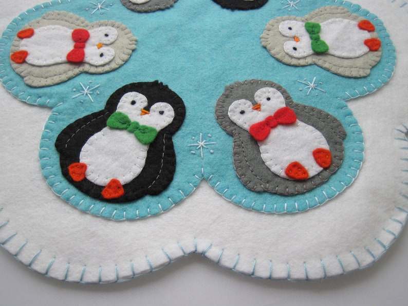 PDF PATTERN: Penguin Penny Rug Wool Applique sewing tutorial felt candle mat pattern DIY Decoration Holiday accessory Christmas image 2