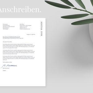 May include: A formal letter of application for a job as a trainee. The letter is addressed to Max Wilson and is dated April 29, 2023. The letter is written in German.