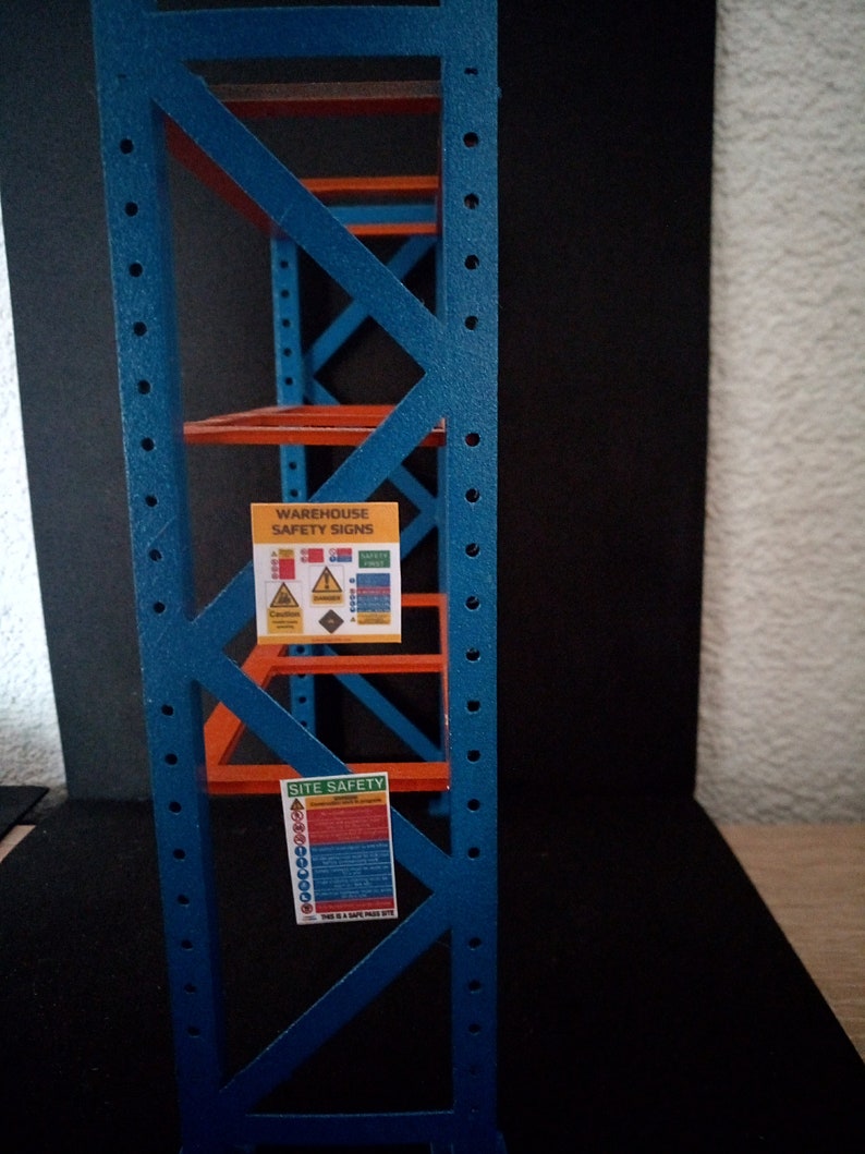 124 Warehouse Shelf for Diorama, Car Diorama, Diorama