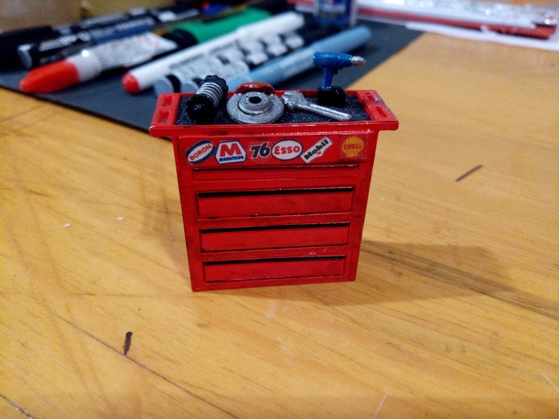 Diorama Accessories 124/18 Scale Desk For Etsy