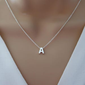 Colar com inicial de prata esterlina, colar com nome e letra inicial personalizado, joia para ela, pingente de conta com inicial de prata, colar para mulheres