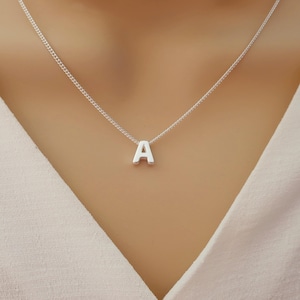 Collar con inicial de burbuja en plata de ley, collar personalizado, collar con inicial en 3D, collar familiar, collar con letra. 925