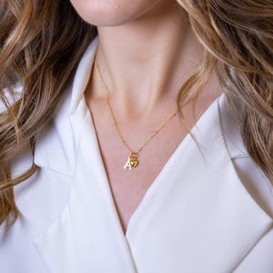 Initiales en or et bijoux de collier personnalisés coeur, collier initial délicat en or, colliers de lettres pour femmes, argent sterling or 9 carats
