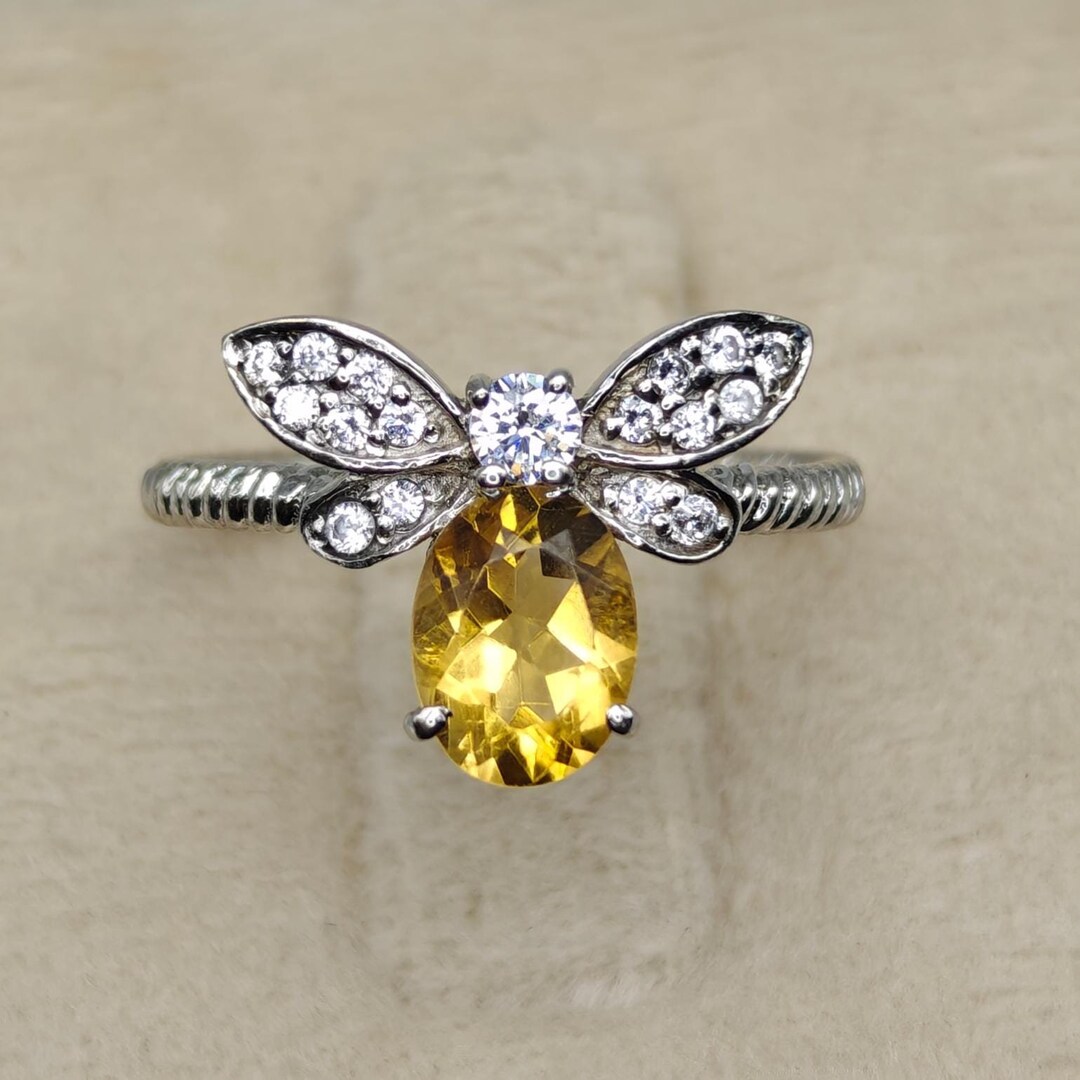 Hand-painted Seasonal Green  Bee Ring