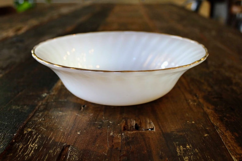 Large White Milk Glass Serving Bowl Anchor Hocking Fire King Etsy