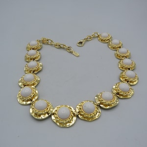 VENDOME SIGNED COLLECTABLE gold tone vintage necklace, milk white cabochons, great condition, beautifully detailed piece, 16-inch length