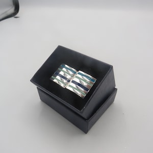 lovely silver tone men&#39;s cuff links, lovely enamelled design, blue and green tone, immaculate condition, great gift idea, men&#39;s gifts, boxed