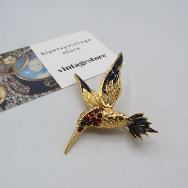 wunderschöne vintage goldfarbene Vogel Brosche mit Emaille Details und verschieden farbigen Strasssteinen, 6x6.5cm lang