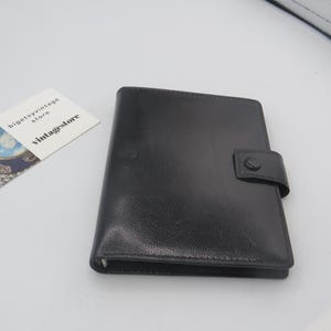 wunderschöne spanische kleine Vintage schwarze Kunstleder Adresse bach, Reisegröße, 12 x 9,5 cm, mit innenseitiger Karte und einem kleinen Stift.......