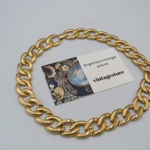 NAPIER SIGNED stunning vintage gold tone curb link necklace chain, choker length, 16-inches, immaculate condition