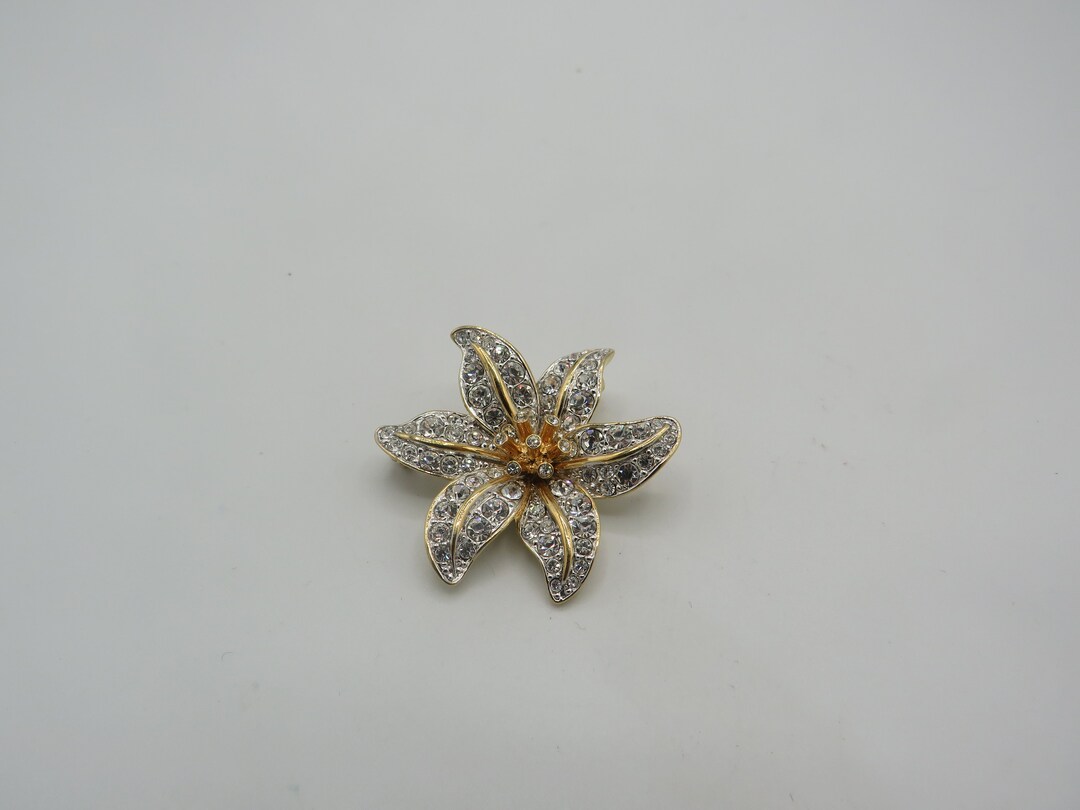 Broche Vintage Dorée Années 90 Avec Strass Et Pompons - 25x20mm
