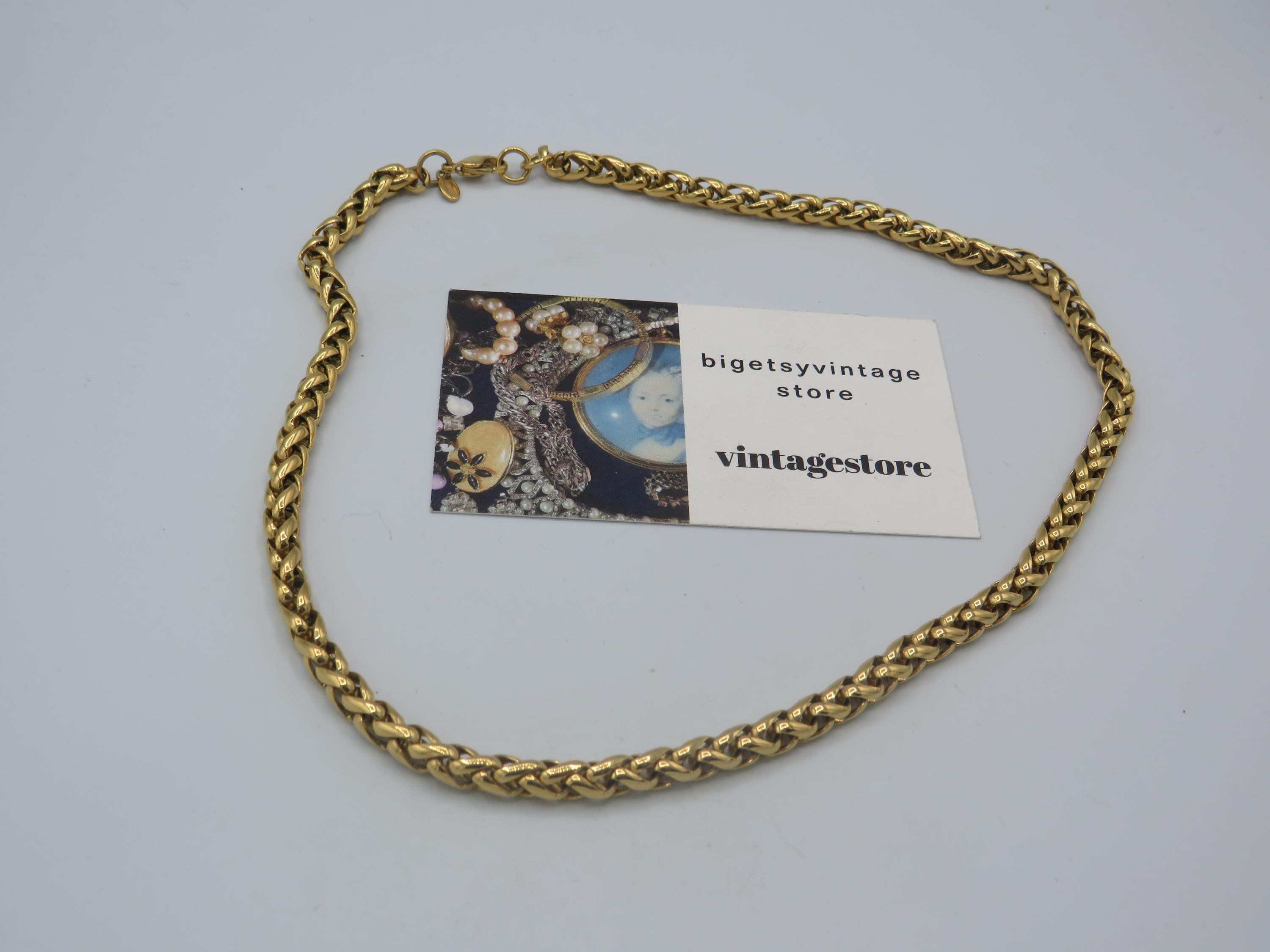MONET SIGNED stunning vintage gold tone fancy link necklace chain, wonderful condition, classic chain, Monet tag attached, 18-inch length