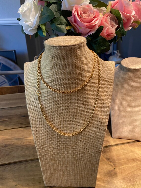 Vintage gold tone NAPIER signed chain, vintage , v