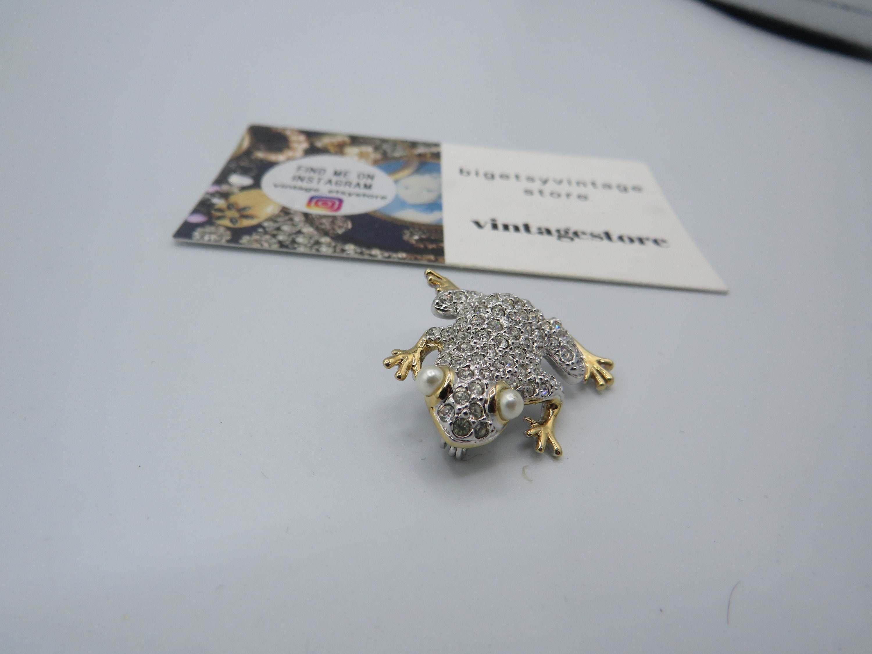 Broche Grenouille émaillée Maman Et Bébé En Alliage Argenté - Bijou Vintage Charmant