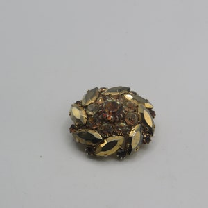 spectacular vintage gold tone brooch, stunning autumn colours, gold tone and ab rhinestones, great condition, 4cm diameter, statement brooch