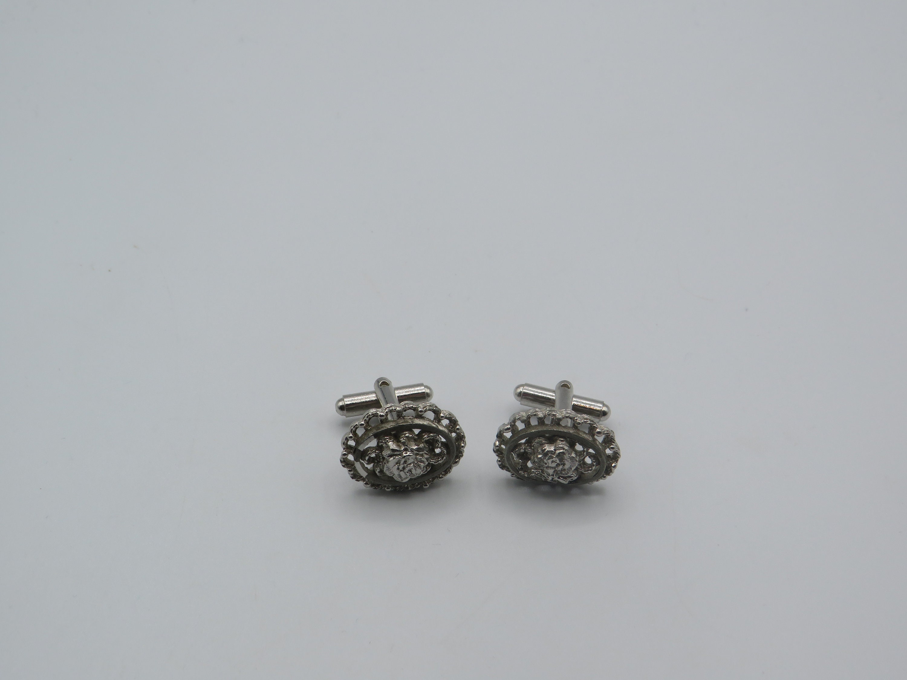 Boutons De Manchette Vintage Argentés - Style Printanier, Pour Homme, Occasion