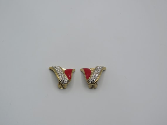 stunning vinatge gold tone clip on earrings with … - image 1