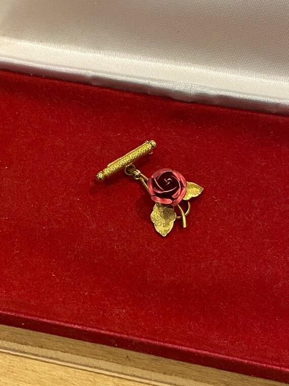 Exquisite gold tone vintage drop brooch , vintage,