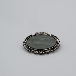 MIRACLE SINGED gorgeous vintage silver tone statement brooch , celtic style , large central stone , great condition , 5.5 by 4 cm , brooch