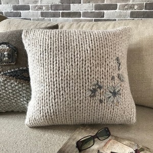 Decorative pillows | Chunky knit pillow | Throw pillow cover | Alpaca wool | Alpine decor | Cozy home decor