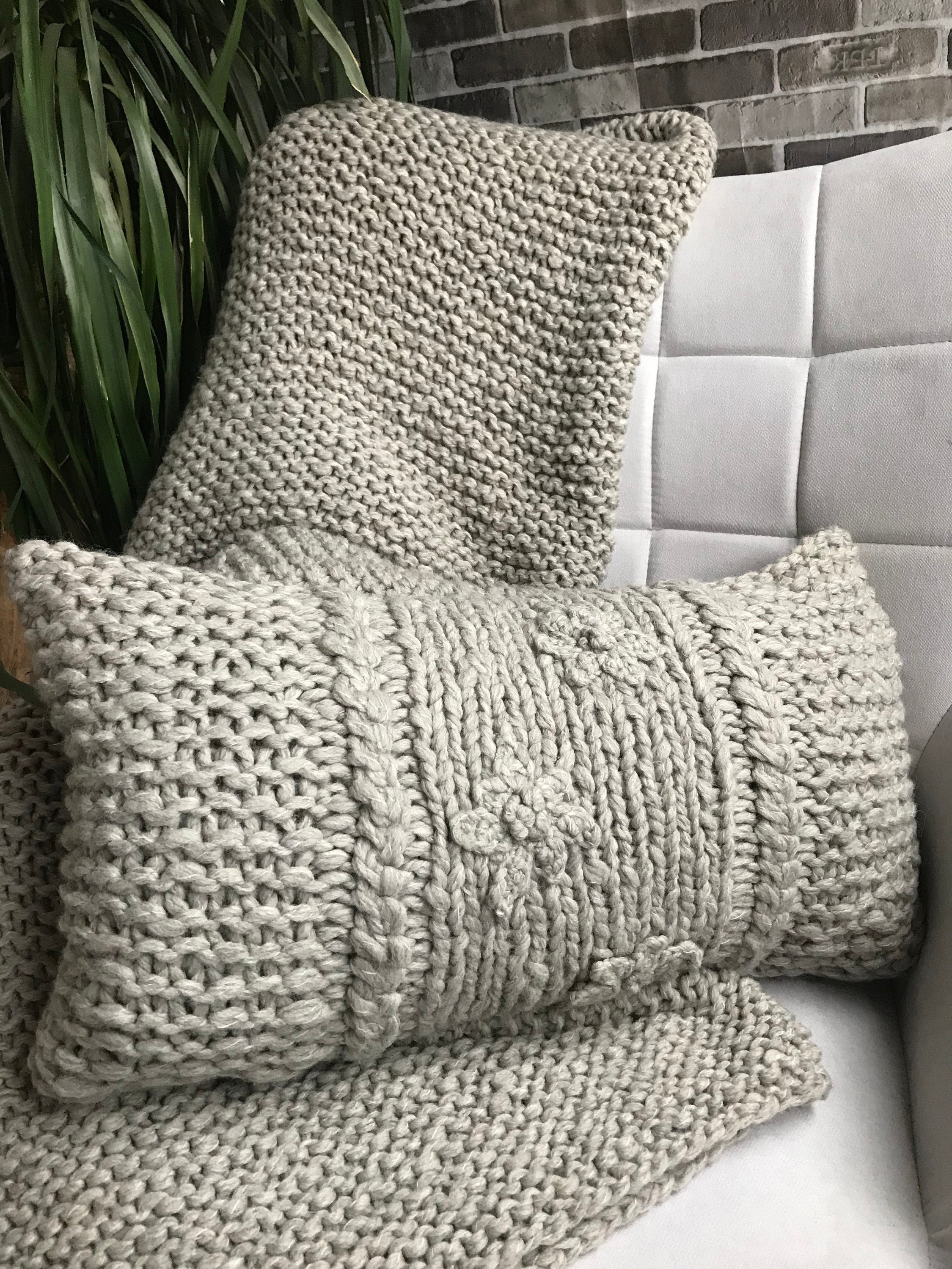 Cable knit pillow Knitted lumbar pillow Chunky knit throw Etsy