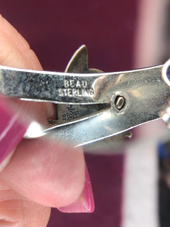 Vintage Sterling Articulating Head Cat Brooch Gem