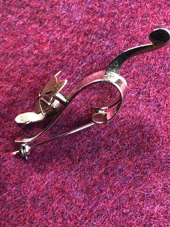 Vintage Sterling Articulating Head Cat Brooch Gem