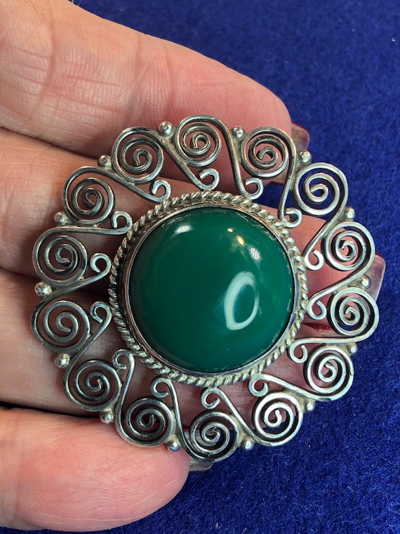 Vintage Sterling Green Onyx Brooch