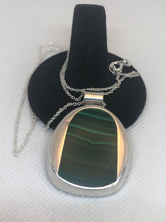 Vintage Sterling Malachite Pendant and Chain - image 3