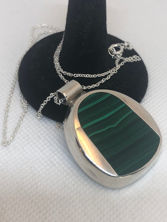 Vintage Sterling Malachite Pendant and Chain - image 8