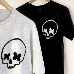 Cross eyed skull t-shirt- unisex and women’s fit- graphic style- customise