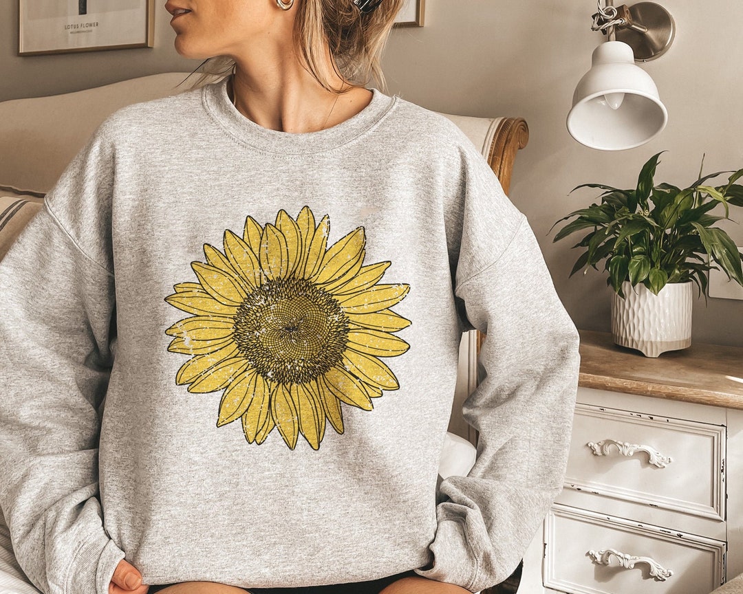 Sunflower Field Tapestry Sweatshirt SIZE M – thriftedthreadsbykate