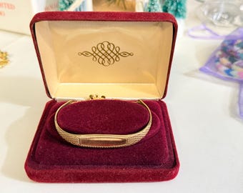 Vintage Bracelet 1960's Textured ID Cuff w Chain Teddy Bear Charm Gold Tone 7 in