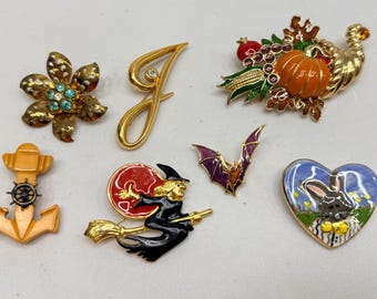 Vintage Brooch Lot Whimsical Bob Mackie, Monet, Coro and more Gold Tone Holiday