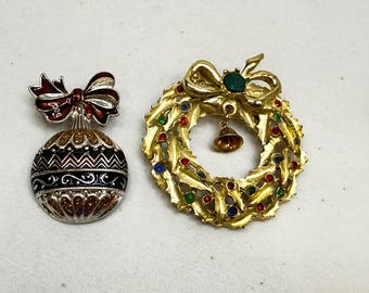Nina Ricci for Avon Christmas Brooch 2 Pins Silver Gold Tone Wreath Ornament Rhinestones