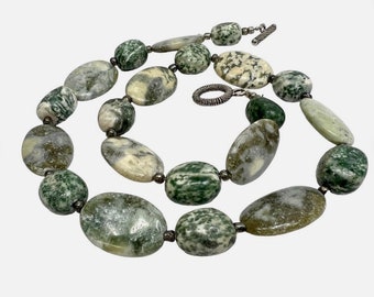 Chunky Moss Agate Beaded Statement Necklace Silver Tone Toggle Clasp Bold Choker 24 inch Gift for Mom 1980s Jewelry Natural Bead Strand