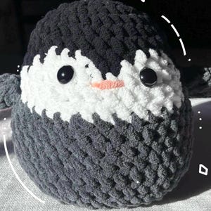 Penguin Crochet Amigurumi Pattern: Handmade Plushie