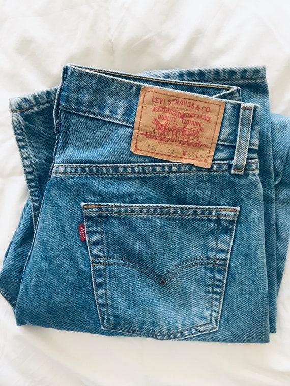 521 levis jeans
