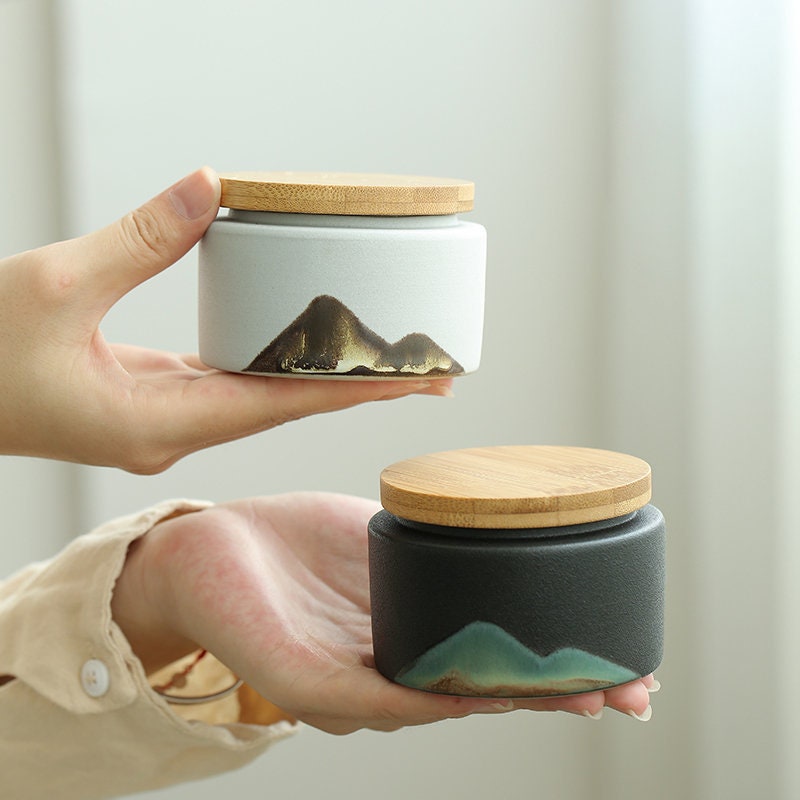 Tangpin Tea-Ceramic Tea Canisters Mountain Jars Storage Tea