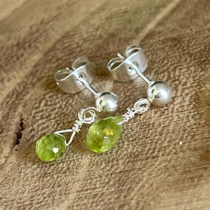 Peridot teardrop stud gemstone earrings, August birthstone jewelry, minimalist stone jewelry, dainty crystal earrings present for wife