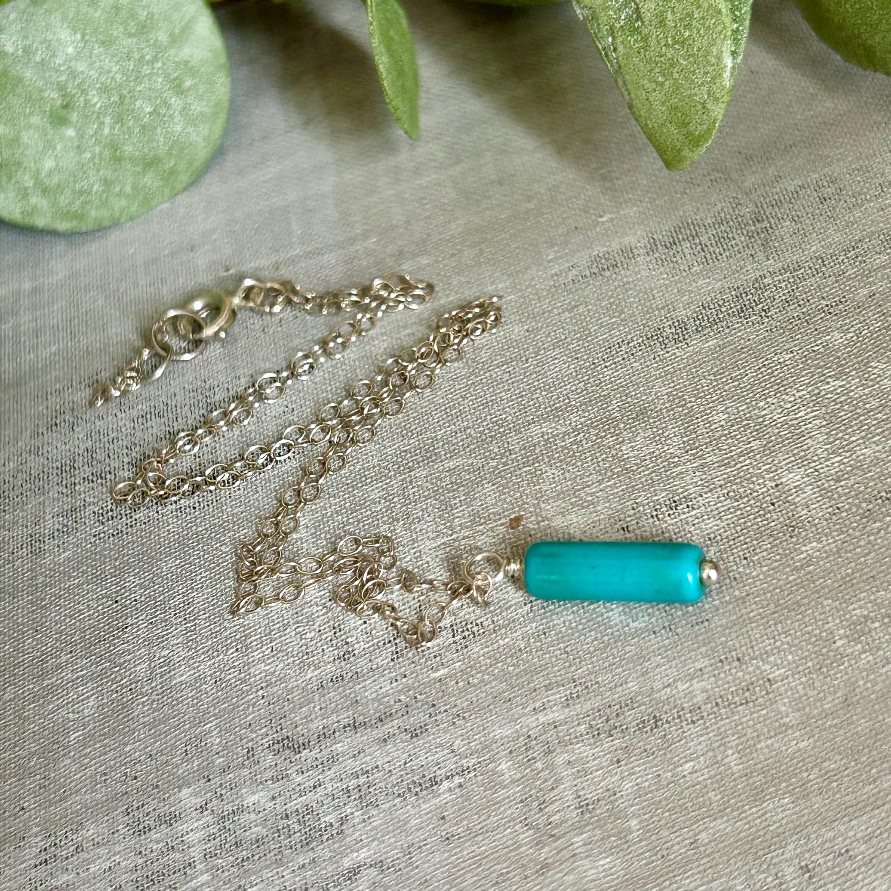 Collier Pendentif 3 Pierres Roulées Howlite Turquoise - Naturel - Bleu