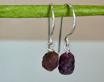 Raw ruby gemstone dangle earrings, July birthstone jewelry, natural ruby drop earrings, handmade boho chic gift for her, minimalist jewelry