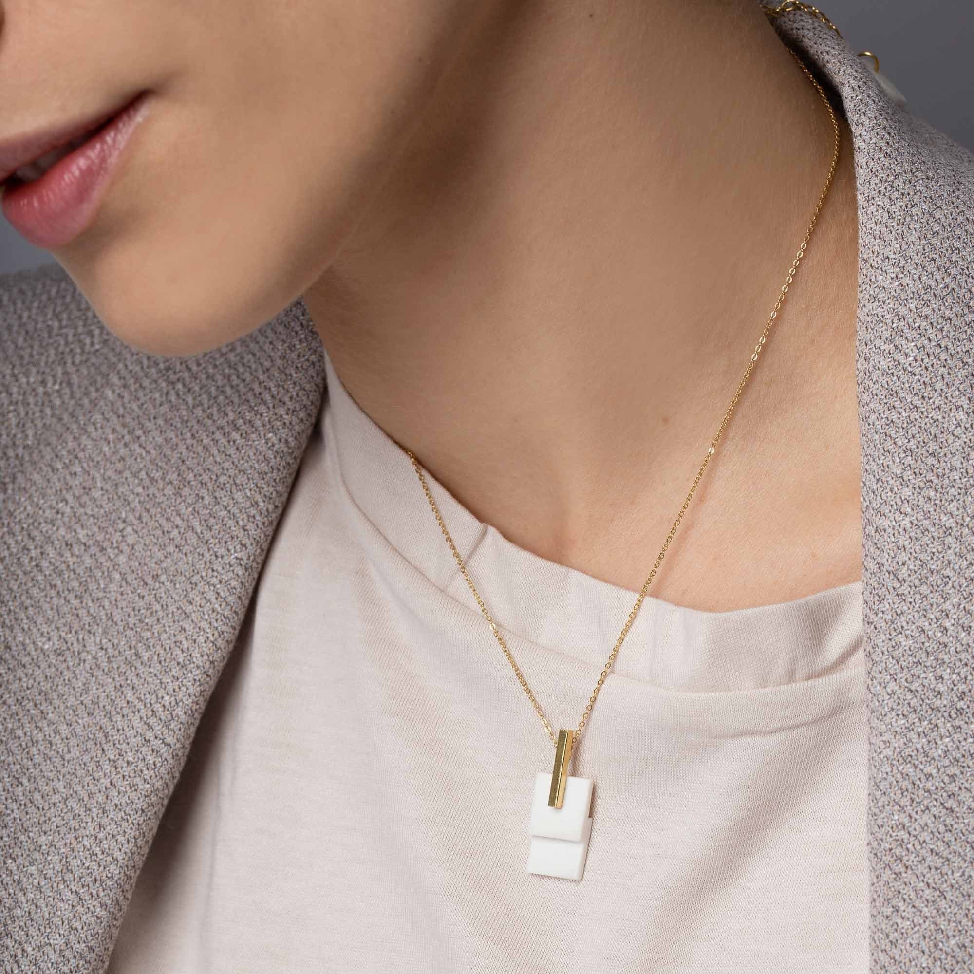 squared lv gold necklace