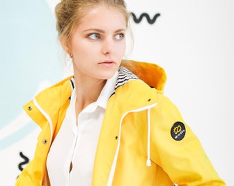 women's yellow slicker raincoat