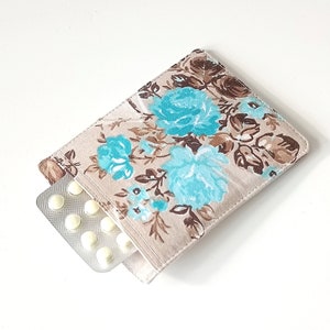 Birth Control Pill Case Discreet, Birth Control Pill Sleeve, Travel Pill Holder, Birth Control Pouch, Contraceptive Pill Case Medicine Pouch