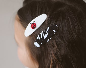 Pinces à cheveux coccinelle brodées à la main, barrettes de 6 cm pour adultes et enfants, broderie à la main coccinelle, pinces à pression ovales en tissu doux