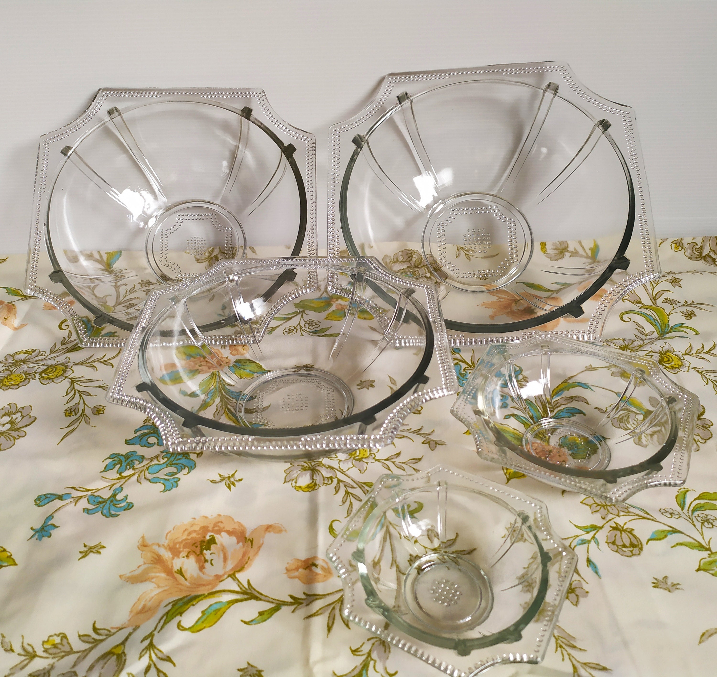 Saladiers Art Déco.1950.x5.saladiers en Verre Ancien.verre Ciselé.arts de La Table.plats Service.vai